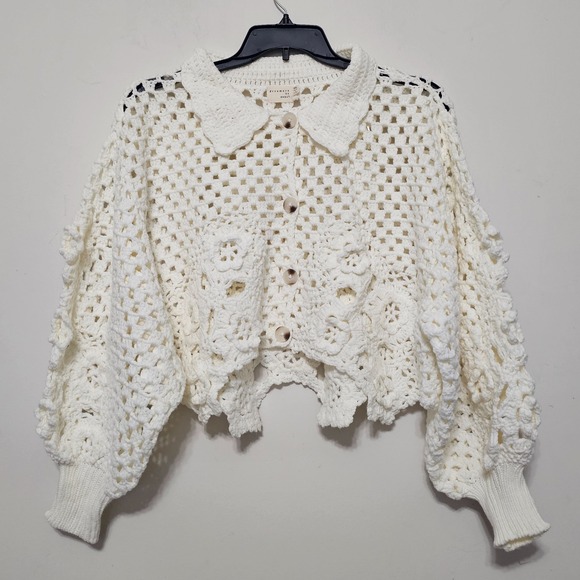 Dreamers By Debut Tops - Dreamers Crochet Top Blouse Medium/Large White Long Balloon Sleeves Cropped 1047